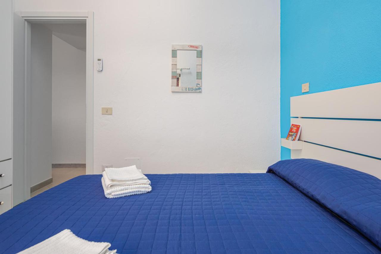 Casa Salina Bamba Villa San Teodoro  Exteriör bild