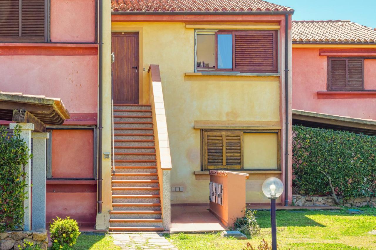 Casa Salina Bamba Villa San Teodoro  Exteriör bild