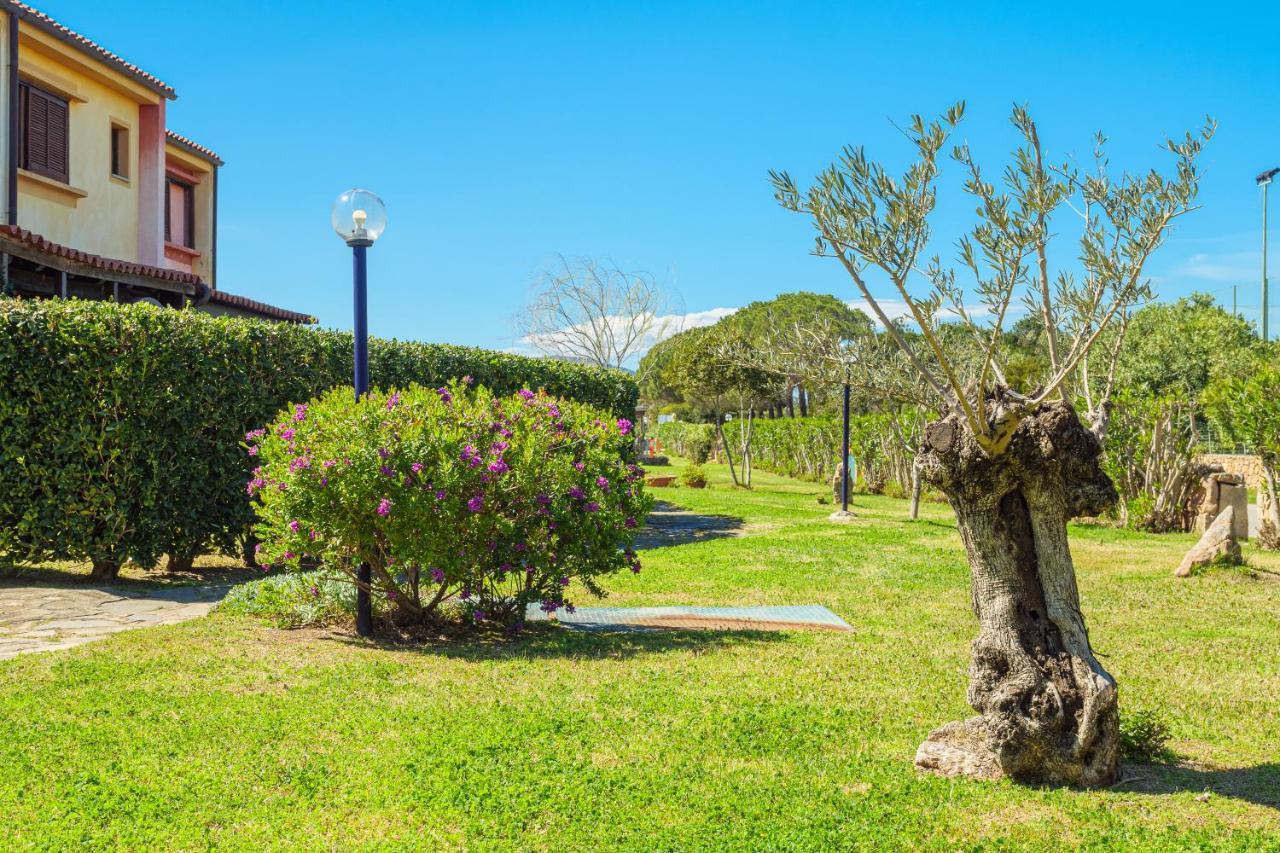 Casa Salina Bamba Villa San Teodoro  Exteriör bild